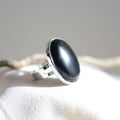 Bague "Bouclier" Ovale en Obsidienne (réglable)